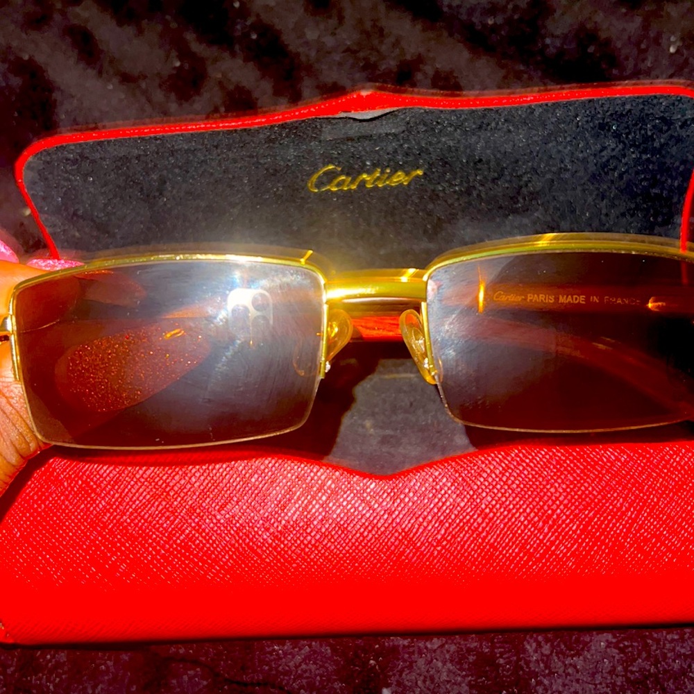 Like new sunglasses